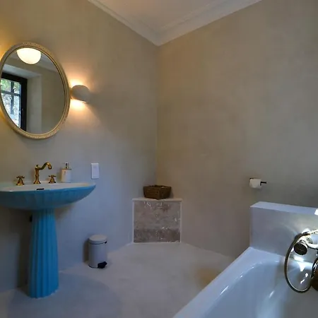 Magnifique Bastide Provencale Avec Piscine Entierement Privatisee Villa