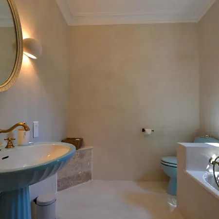 Villa Magnifique Bastide Provencale Avec Piscine Entierement Privatisee Beaucaire (Gard)